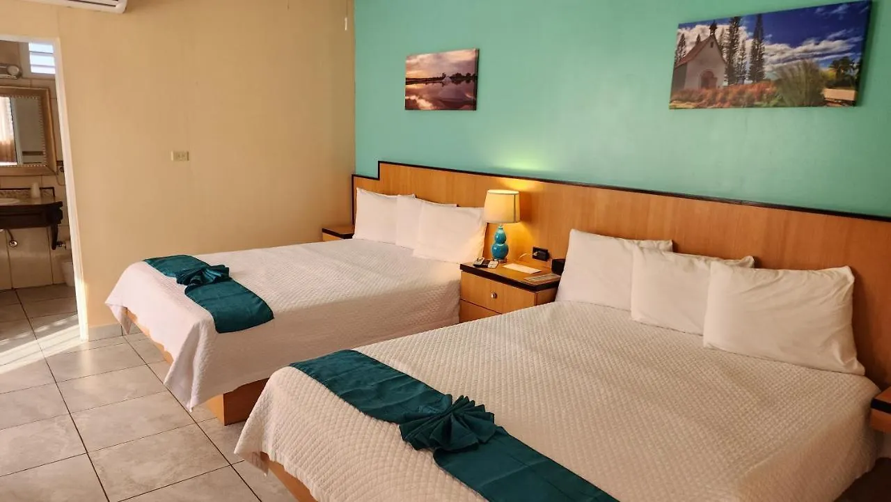 Combate Beach Resort Кабо-Рохо 3*,