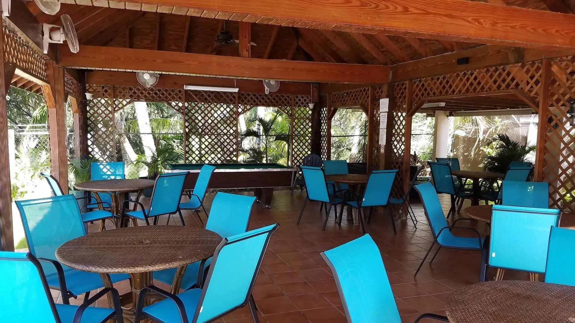 Combate Beach Resort Кабо-Рохо Отель